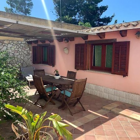 Casa Vacanze Lo Stagnone Da Rosita Marsala Luaran gambar