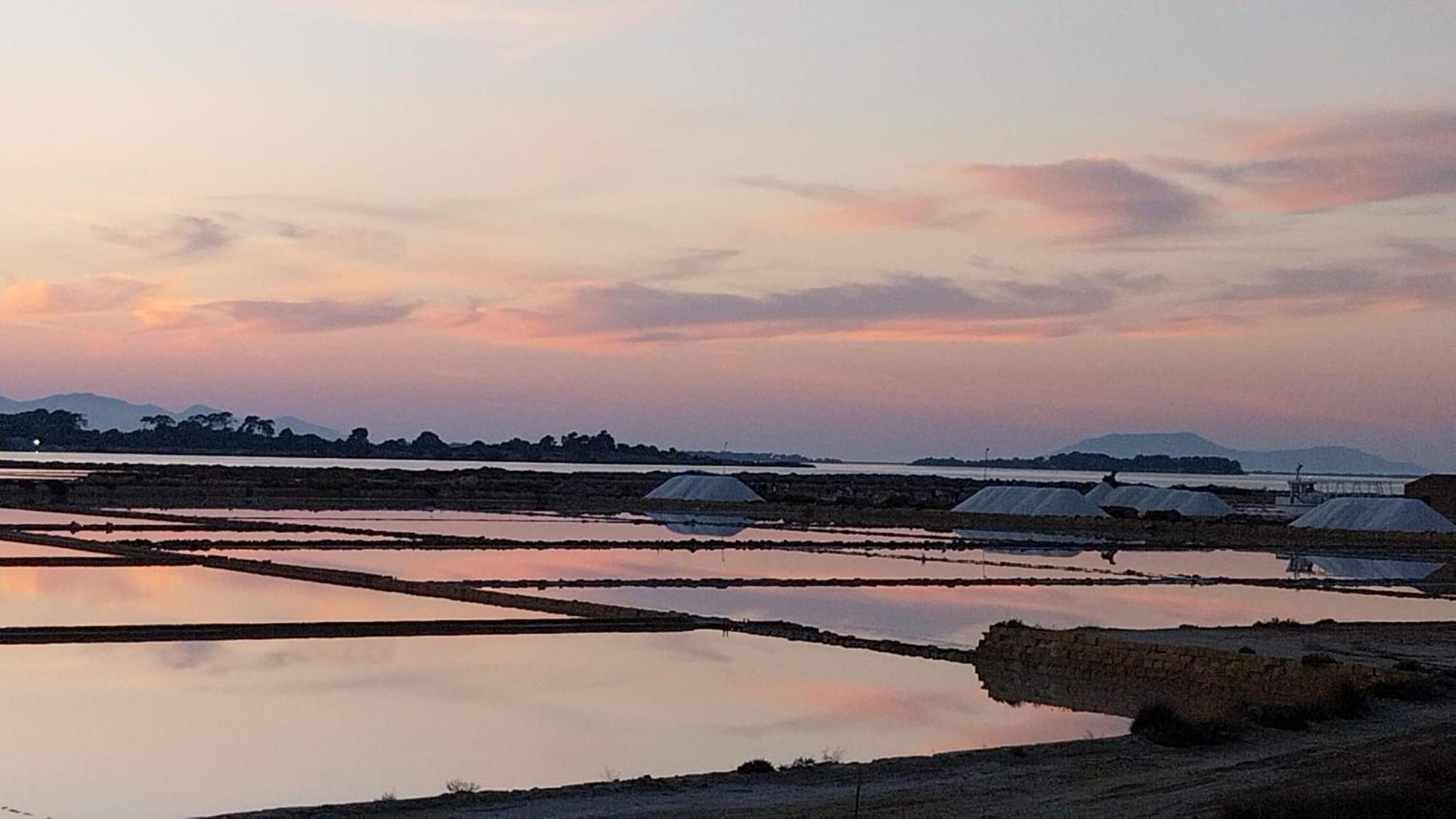Casa Vacanze Lo Stagnone Da Rosita Marsala Luaran gambar